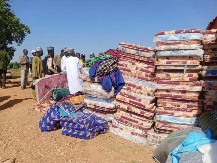 Kaduna Government Distributes Relief Materials