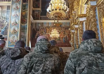 Ukraine Snubs Russia, Celebrates Christmas For First Time