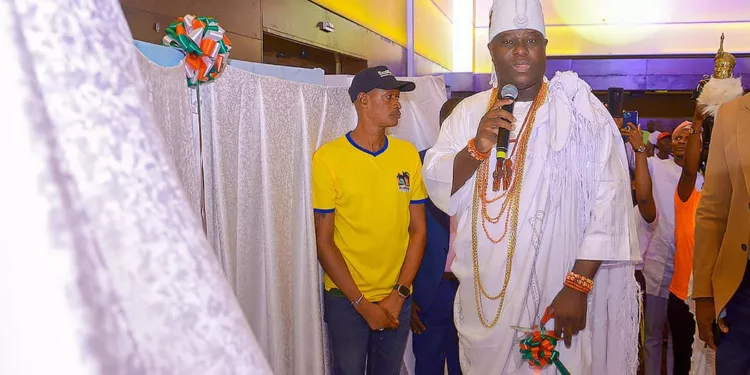 Ooni of Ife, Oba Adeyeye Ogunwusi while unveiling the newly launched EcoBoost at the Eko Hotels, Lagos, on Monday.