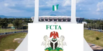 Police FCTA DRTS Demolishes Shops, Eateries, Illegal Structures In Taxi Ranks