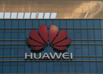 Huawei Pledges To Work With Partners On Renewable Energy