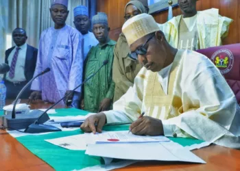 Zulum Signs Borno’s N358.7bn 2024 Budget Into Law