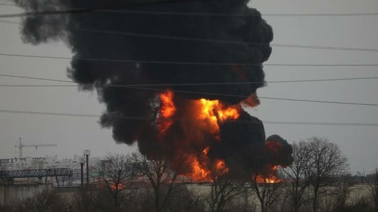 Ukraine Claims Responsibility For Second Oil Depot Attack In Russia, Escalating Tensions 1 IMG 4957