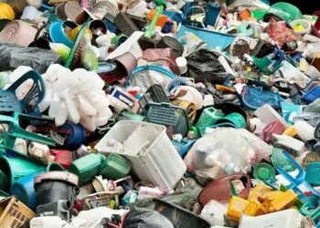 Lagos Gov’t Postpones Enforcement Of Single-Use Plastics Ban By 3 Weeks