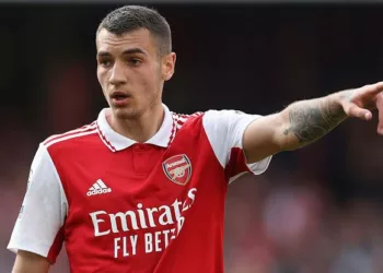 Liverpool Strike Late To Knock Arsenal Out Of FA Cup