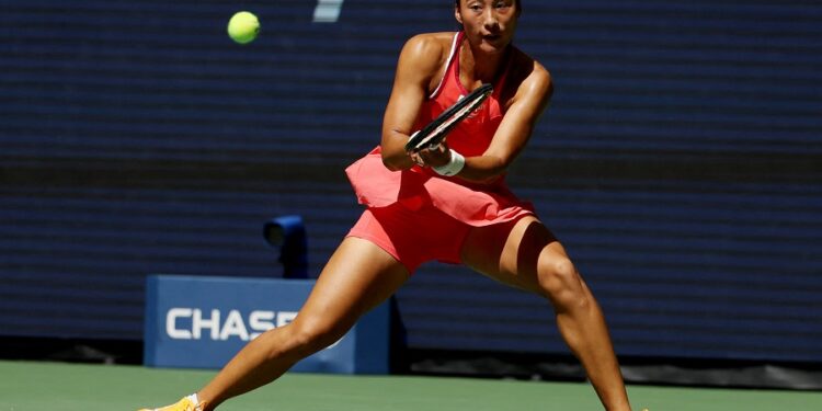 Tennis - U.S. Open - Flushing Meadows, New York, United States - September 6, 2023 China's Qinwen Zheng in action during her quarter final match against Belarus' Aryna Sabalenka REUTERS/Brendan Mcdermid