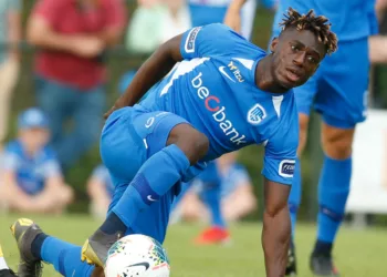 Transfer: Stephen Odey Extends Rangers Contract