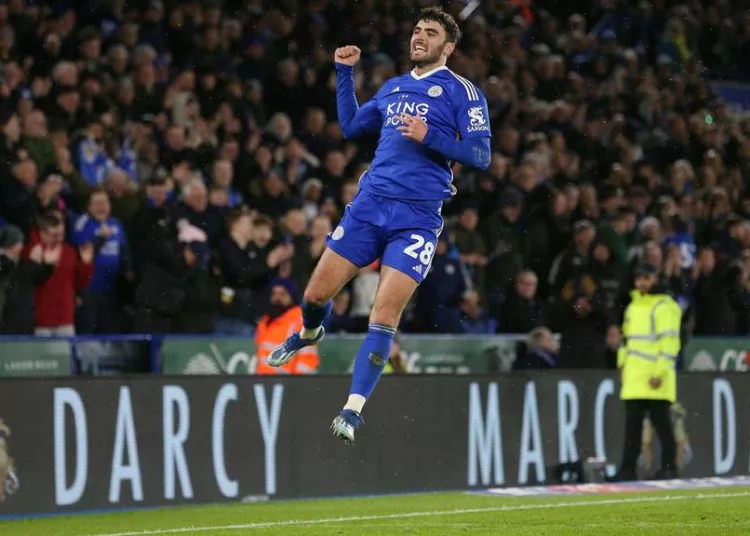 Tom Cannon of Leicester City celebrates scoring their third goal and his second of the game Leicester City v Huddersfield Town, EFL Sky Bet Championship, Football, King Power Stadium, Leicester, UK - 01 Jan 2024 EDITORIAL USE ONLY No use with unauthorised audio, video, data, fixture lists, club/league logos or live services. Online in-match use limited to 120 images, no video emulation. No use in betting, games or single club/league/player publications. PUBLICATIONxINxGERxSUIxAUTxHUNxGRExMLTxCYPxROUxBULxUAExKSAxONLY Copyright: xEdxSykes/Shutterstockx 14279532at