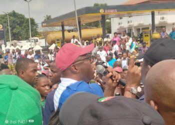 Gov Makinde Joins NLC Protest, Says Hardship To Be Over Soon