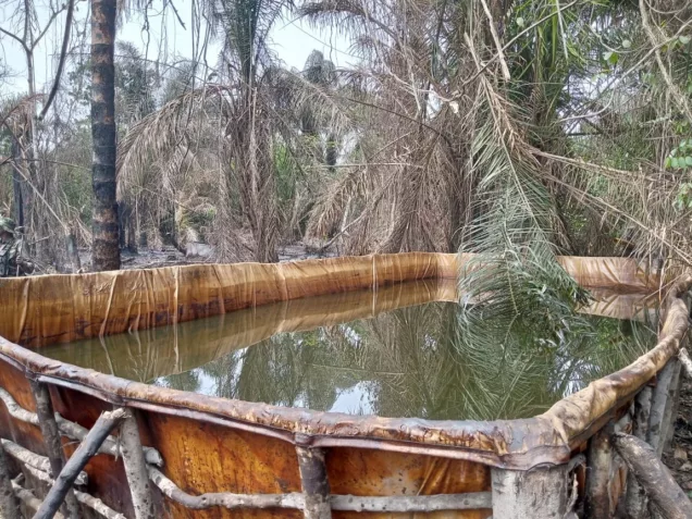 Navy Destroys 5 Illegal Refining Sites, Recover Stolen Products In Rivers, Bayelsa 1 Army Uncovers Illegal Crude Refining Site With 1m Litres