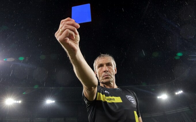 'Blue Cards' To Be Unveiled As Part Of Sin Bin Trial In Football 1 Blue Card