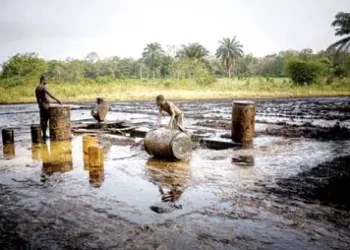Navy Arrests 6 Suspected Oil Thieves In Akwa Ibom