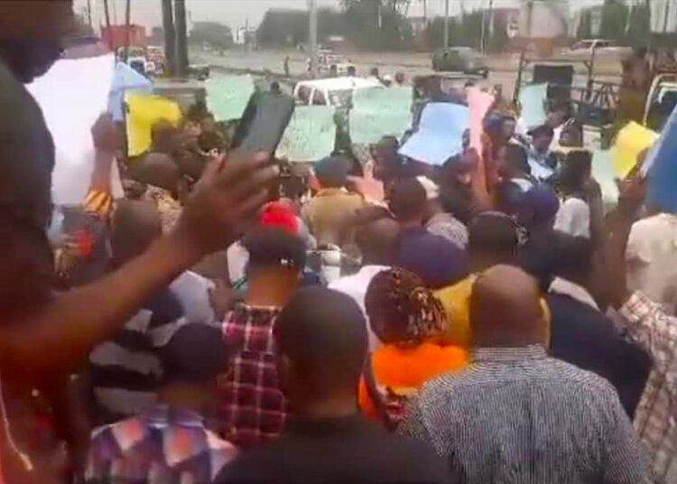 DIBAN protests against ban on sachet alcoholic drinks at NAFDAC office in the Isolo area of Lagos State