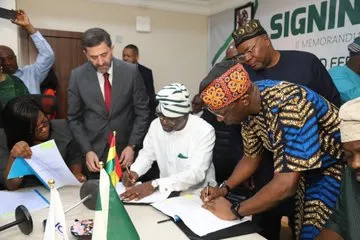 Lagos, Ghana Firm Sign MOU On Solid, Liquid Waste Treatment 1 GHSC2gxWcAANi4M