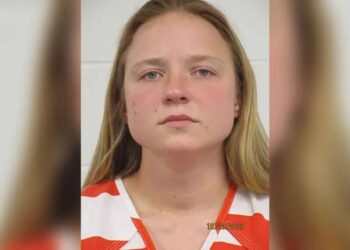 US Teacher Confesses To Sexually Abusing 13-yr-old Boys
