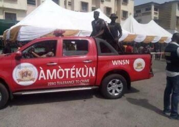 Amotekun Sacks 3 Officers, Parades Suspected Criminals