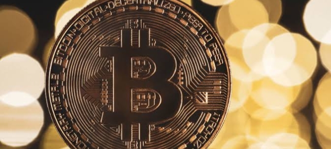 Bitcoin Hits $100,000 As Trump Ushers In Pro-Crypto Era 1 Bitcoin