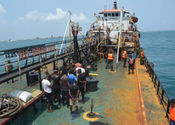 13 Arrested As Navy Intercepts Ship Carrying 2m Litres Of Stolen Fuel 