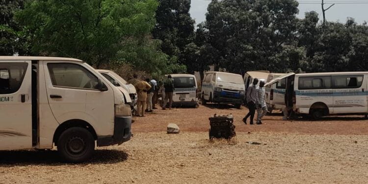 Some of the grounded vehicles of Kwara Express billed for conversion to electrical vehicles by Kwara State University, Malete. Photo by Abdullahi Olesin, Ilorin.