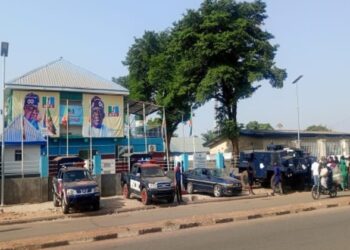 Security Personnel Take Over APC Secretariat In Benue