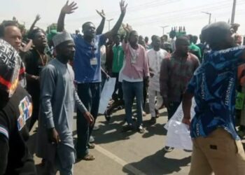 Imo Students Protest High Fees, Poor Education