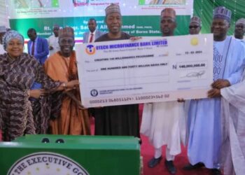 160 Borno Farmers Benefit From Lawmaker’s N140m Assistance