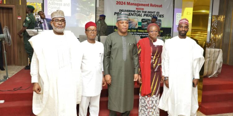 Photo Speak: Middle; Prince Shuaibu Abubakar Audu, Honorable Minister of Steel Development, far right; H. E, Uba Maigari Ahmadu; Hon. Minister of State; immediate Right, Sen. Patrick Ndubueze, Chairman Senate Committee on Steel Development; Left,  Permanent Secretary of the Ministry of Steel Development, Dr. Mary Ogbe with Rep. of the Chairman, House Committee on Steel Development,  Deputy Chairman House Committee on Steel Development, Hon. Yusuf Umar Datti, at the Opening Ceremony of the 2024 Ministerial Management Retreat held at the K-Class Hotel, Abuja on the 21st March, 2024.