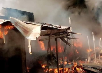 Late Night Fire Razes 40 Shops In Kano