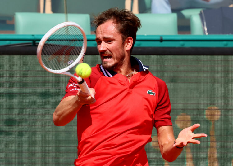 Tennis - ATP Masters 1000 - Monte Carlo Masters - Monte Carlo Country Club, Roquebrune-Cap-Martin, France - April 11, 2024 Russia's Daniil Medvedev in action during his round of 16 match against Russia's Karen Khachanov REUTERS/Denis Balibouse