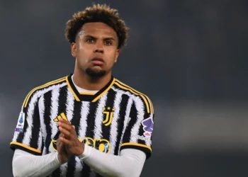 Juventus Consider Cashing In On McKennie Amid Man Utd Links