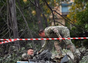Russian Strikes Leave 3 Dead, 20 Injured In Ukraine