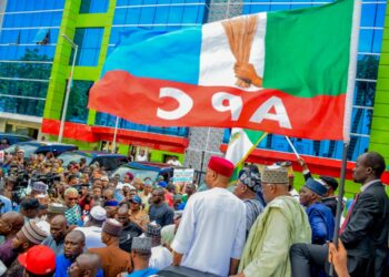 PICTORIAL: Excited Ganduje Addresses Supporters, Says Tinubu ‘ll Remain President Beyond 2027