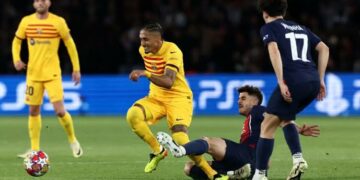 Raphinha Scores Twice To Help Barca Win 5-goal Thriller At PSG