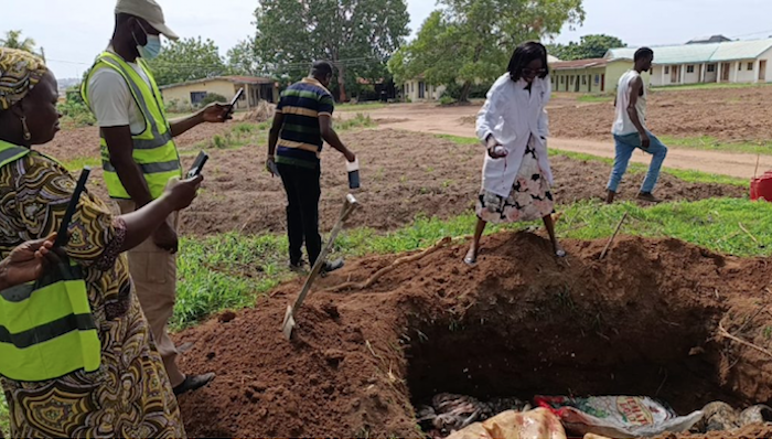 Poisonous Cows: Kwara Buries Confiscated Meat 1 Kwara Buries Confiscated Meat in Ilorin