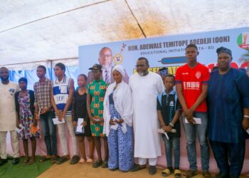 Lawmaker Presents Free JAMB Forms To 1,500 Indigent Students