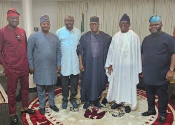 Akpabio Meets South-South APC State Chairmen, Tasks Them On Party Unity