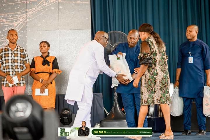 Church Donates Food Items, Cash To Widows, Less-privileged In Rivers 1 WhatsApp Image 2024 04 30 at 17.55.28 1