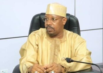 Reps Extends Resumption Date Over Chamber Renovations