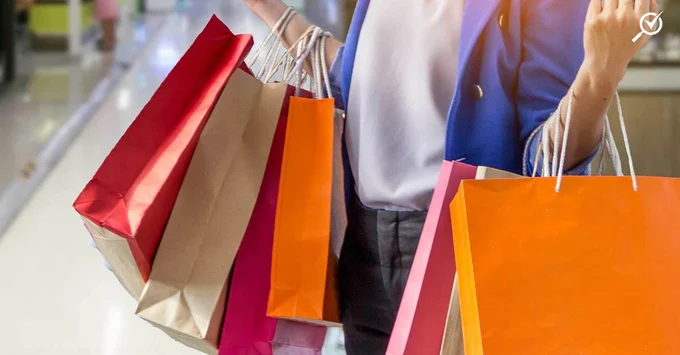 Earning An Income Through Personal Shopping 1 love shop make career featured image