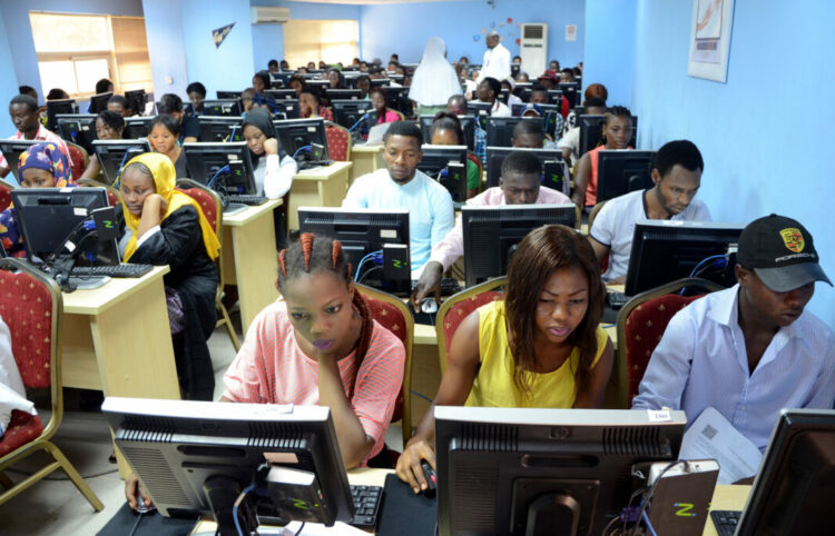 Pic.2. Candidates for the Joint Admissions and Matriculation Board/Unified Tertiary Matriculation Examination writing the 2017 Computer Based Test at the Global Distance Learning Institute in Abuja on Thursday (18/5/17).
02637/18/5/2017/Jones Bamidele/NAN