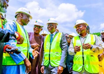 PICTORIAL: Federal Gov’t Inaugurates Largest NNPCL CNG Station In Lagos