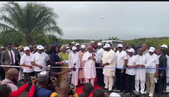 Tinubu Inaugurates 600-Metre Bridge In Akwa Ibom 1 Senate President Godswill Akpabio commissioning the bridge on behalf of President Bola Tinubu.