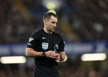 Crystal Palace Vs Man Utd: Referee To Wear Head Camera 
