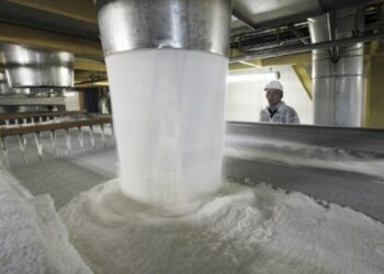 Backward Integration: Dangote Targets 700,000MT Refined Sugar In 4 Years