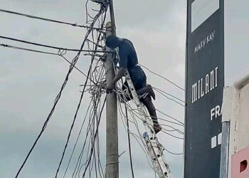 Man Electrocuted On High Tension Pole In Bayelsa