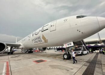 PICTORIAL: 1 Dead As Singapore Airlines Flight Runs Into Severe Turbulence