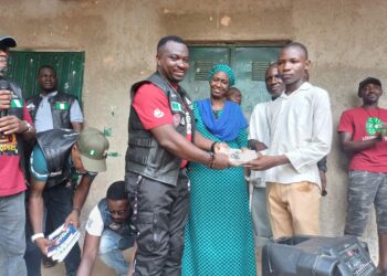 Jeje Riders Sensitise Kaduna School On Drug Abuse, Donate Books