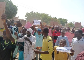 PICTORIAL: Gaya Residents Protest Dissolution Of Emirate