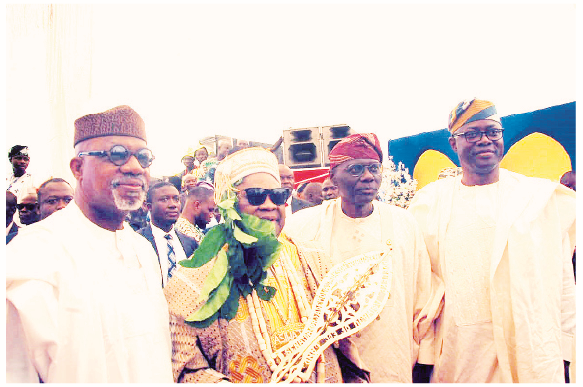 Eminent Nigerians In Osun As Adeleke Becomes Asiwaju Of Edeland 1 L-R: Ogun State Governor Dapo Abiodun, The newly installed Asiwaju of Edeland/ Osun State Governor Ademola Adeleke; Lagos State Governor Babajide Sanwo-Olu, and Oyo State Governor Seyi Makinde, during the installation ceremony at the Timi of Edeland palace, yesterday. PHOTO: OSUN STATE PRESS UNIT