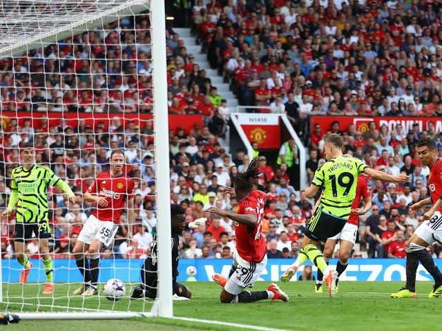 EPL: Arsenal Beat Man Utd 0-1, Take Title Race To Final Day 1 arsenal and man u